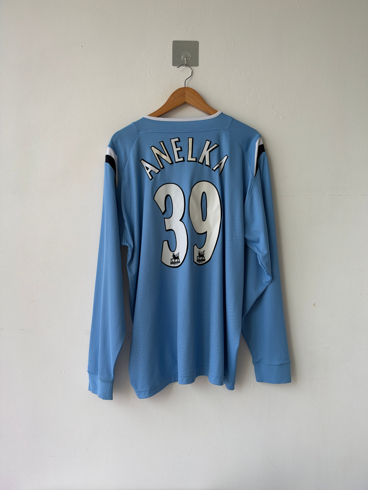 (XL) Manchester City 2004-05 Home Long Sleeve Shirt Anelka #39