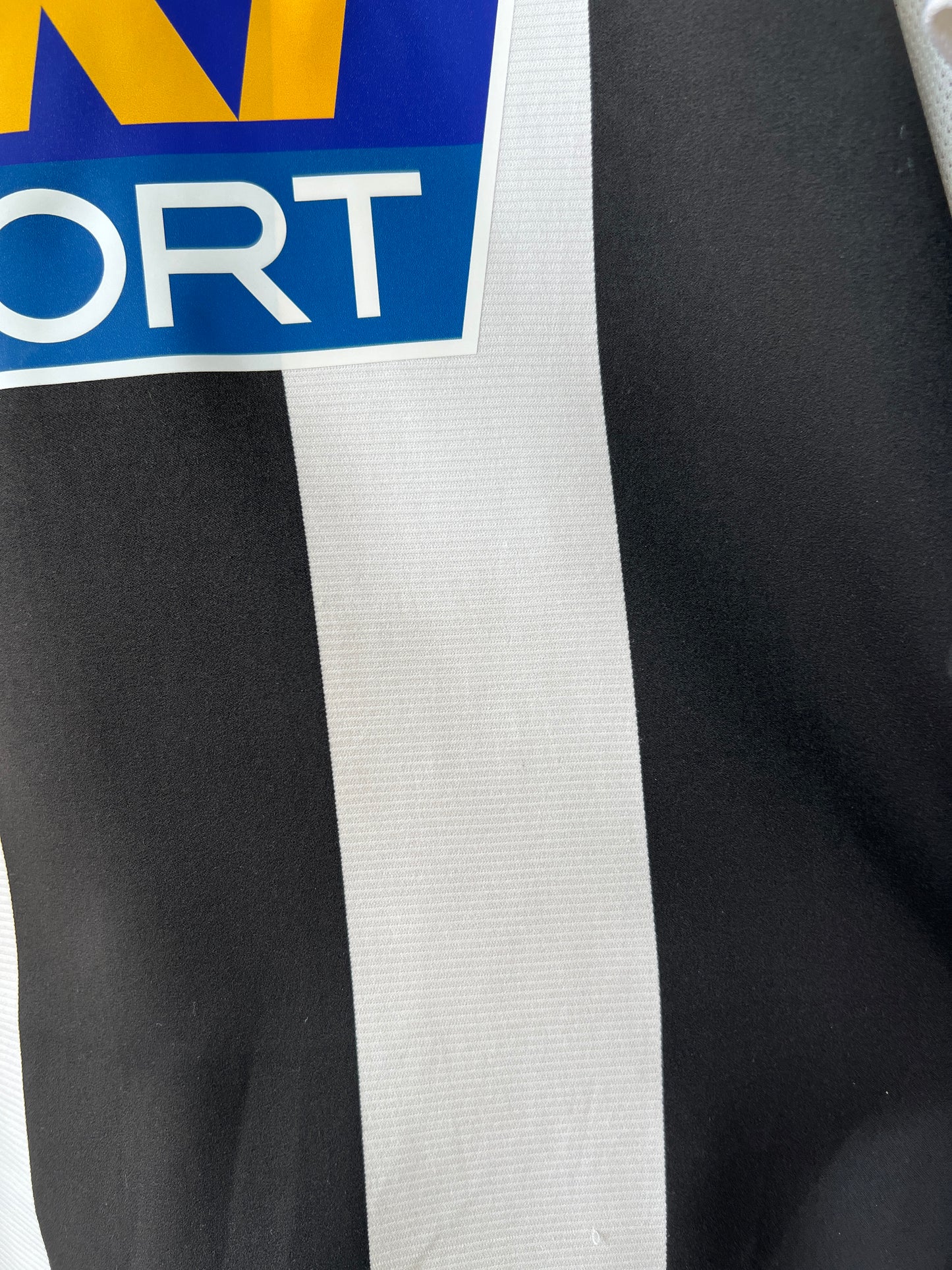 Juventus 2004-05 Home Shirt Ibrahimovic #9 (XL)