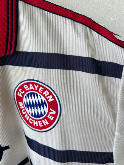 (L) Bayern Munich 1998-00 Away Shirt