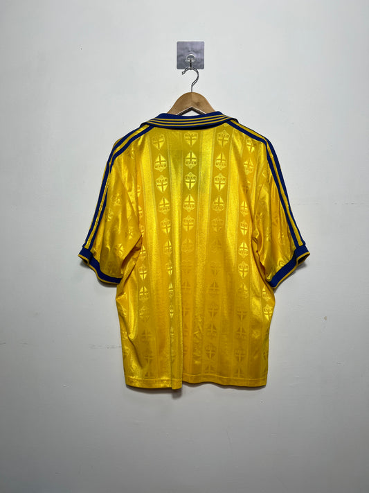 (L) Sweden 1998-99 Home Shirt