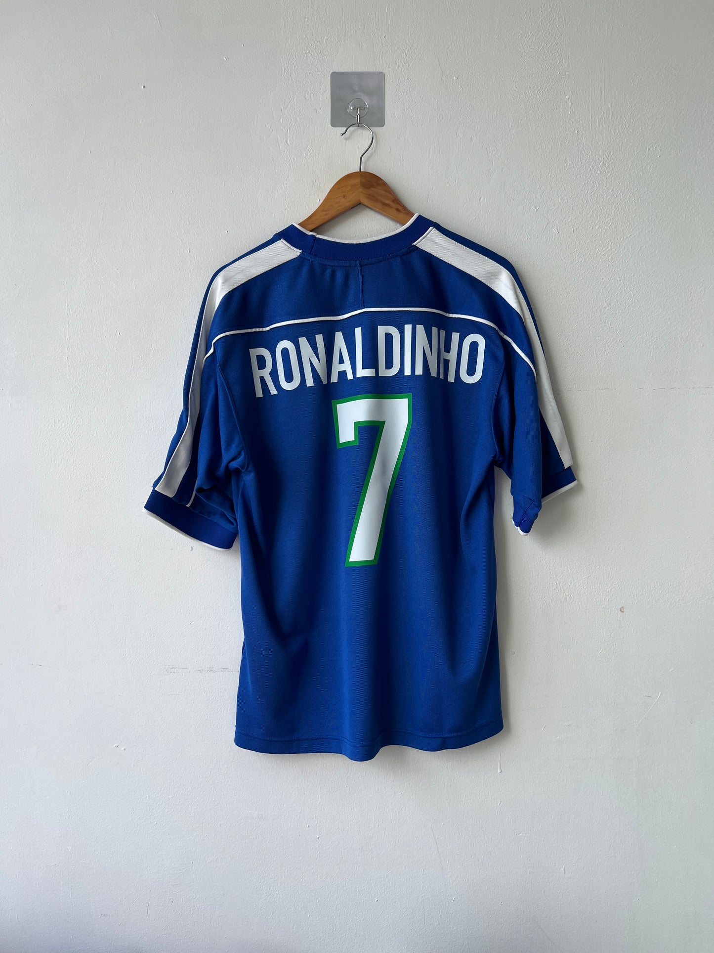 (M fits L) Brazil 1998-00 Away Shirt Ronaldinho #7