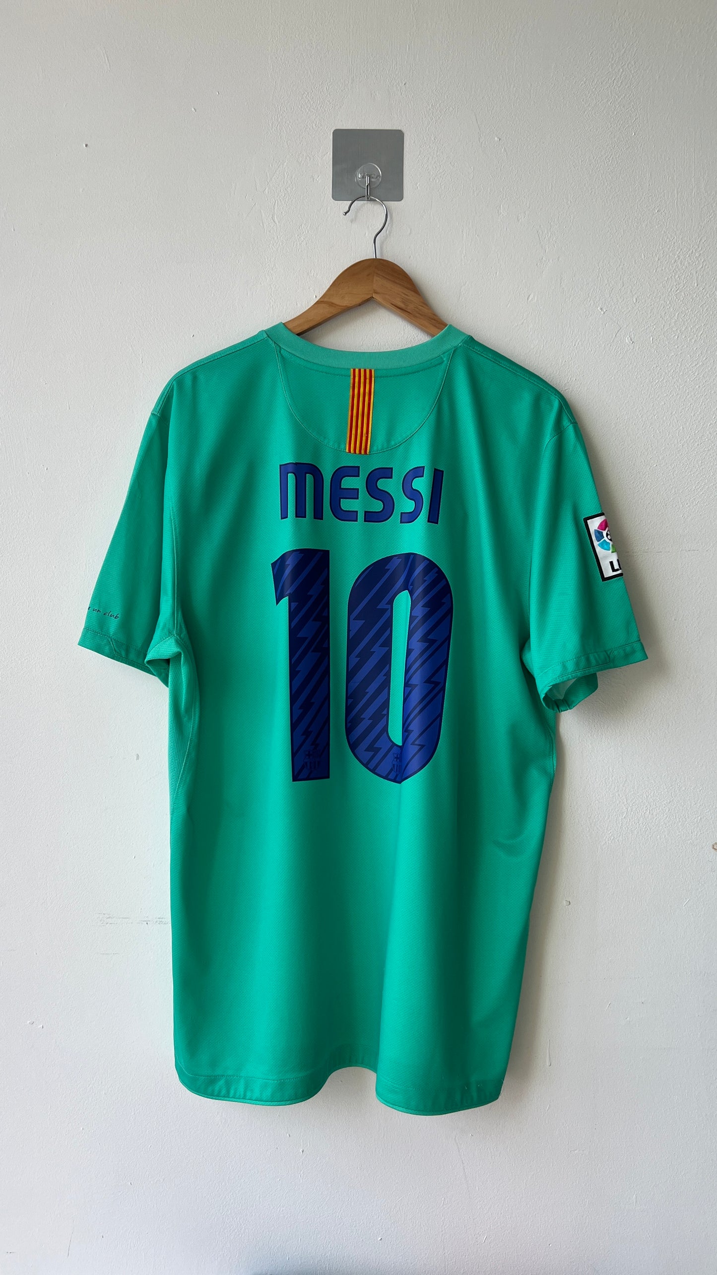 Barcelona 2010-12 Away Shirt Messi #10 (XL)