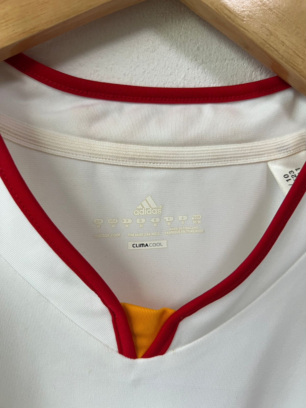 (M) Spain 2011-12 Away Shirt Torres #9