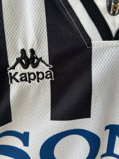 Juventus 1995-97 Home Shirt Zidane #21 (L)