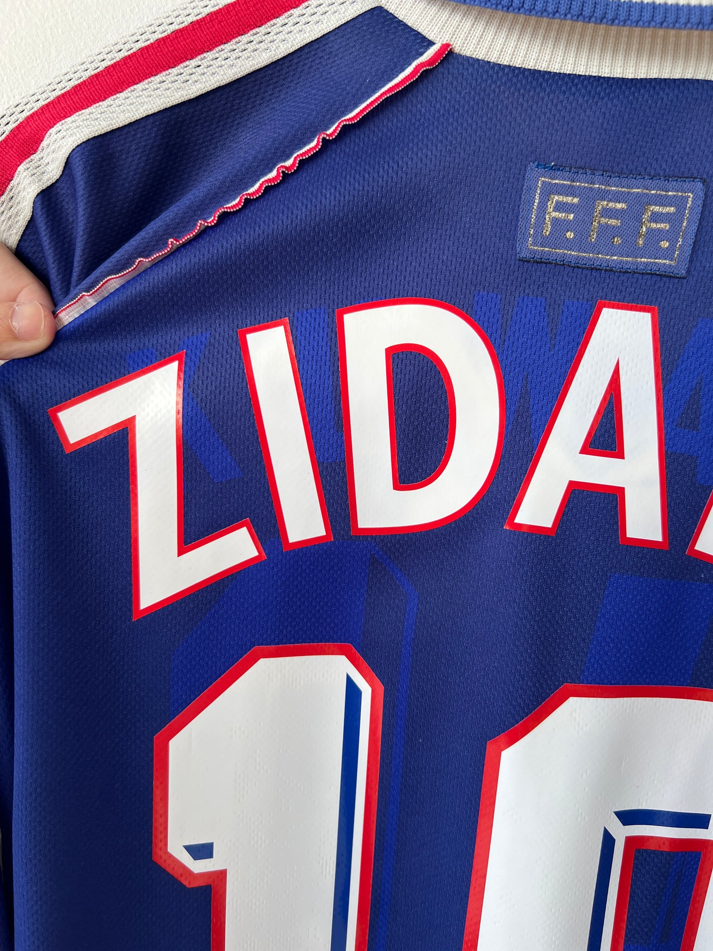 (L) France 1998-00 Home Shirt Zidane #10