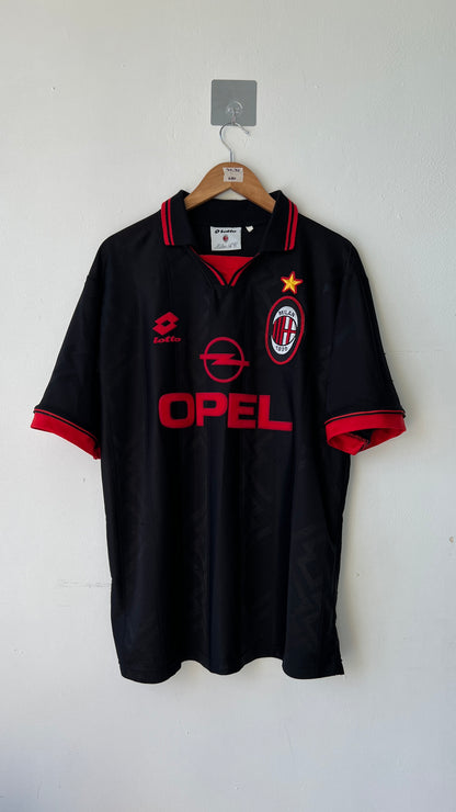 AC Milan 1996-97 Third Shirt Maldini #3 (XL)