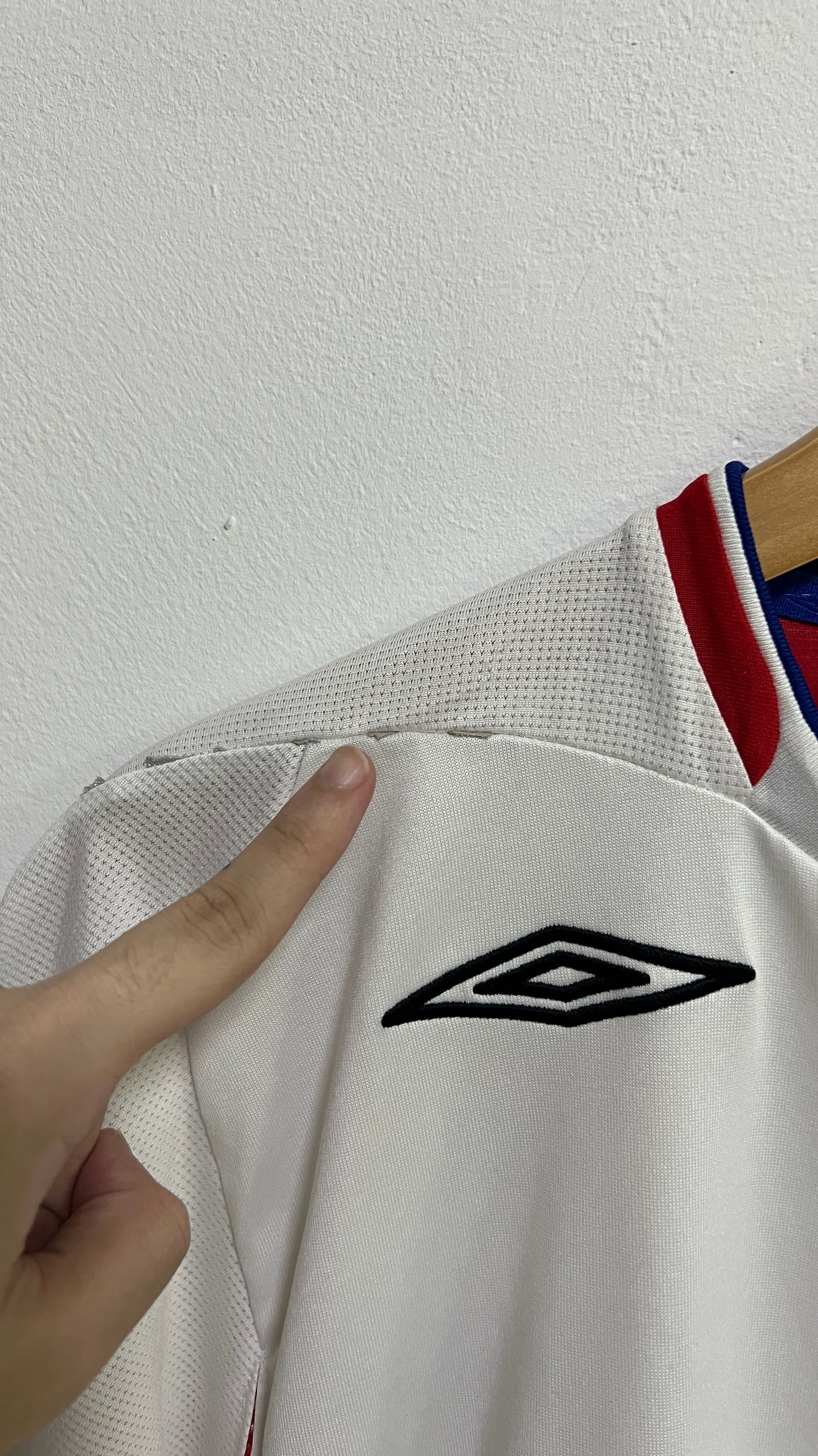 Lyon 2006-08 Home Shirt Benzema #19 (L)