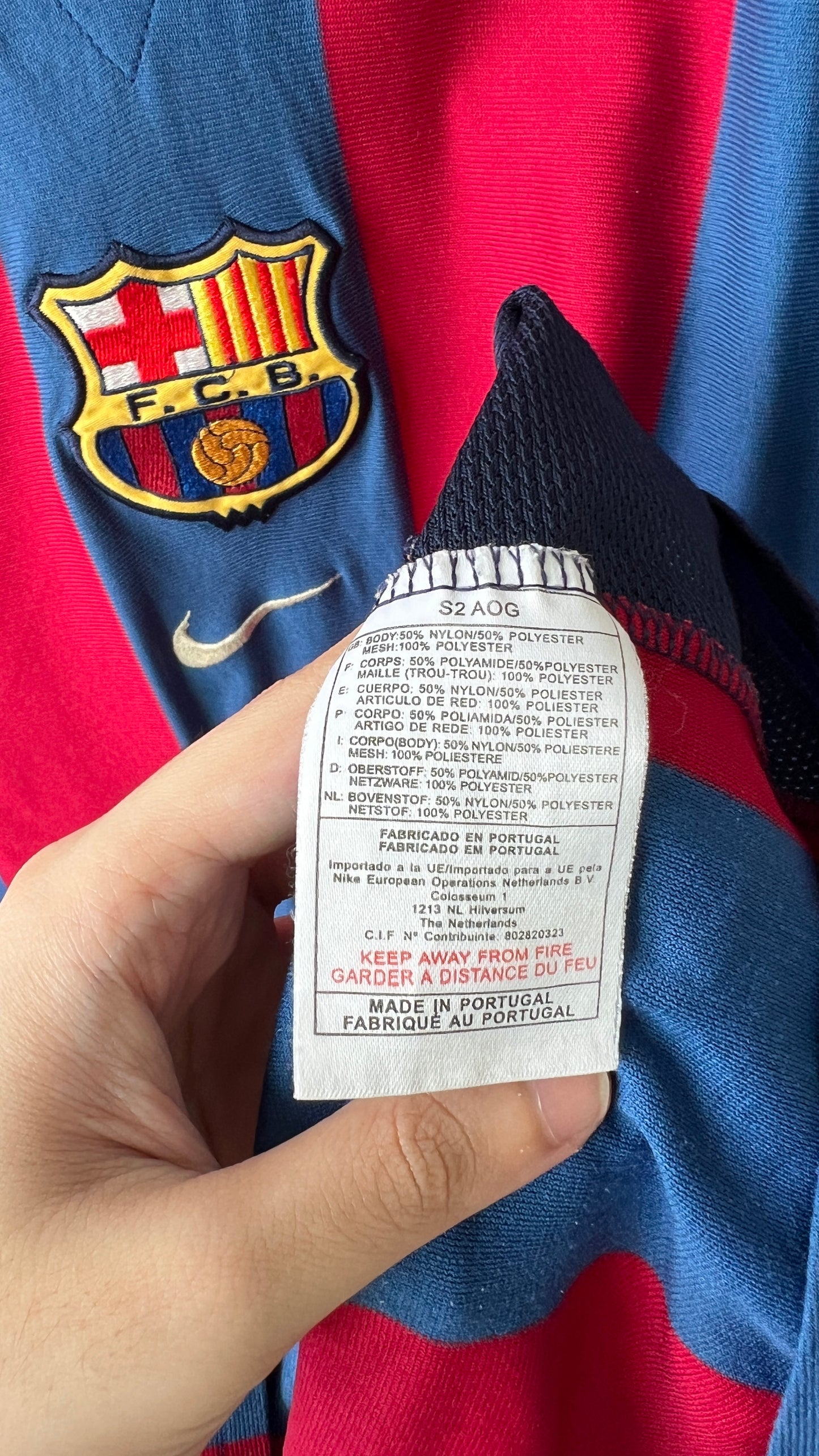 Barcelona 2001-02 Home Shirt Kluivert #9 (L)