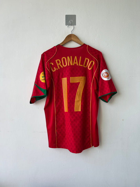 (M) Portugal 2004-06 Home Shirt C. Ronaldo #17