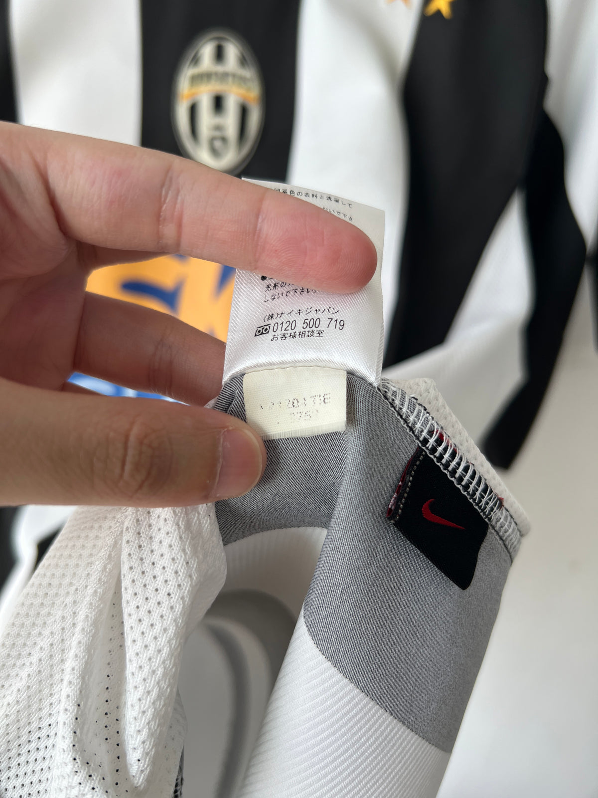 (M) Juventus 2004-05 Home Shirt Ibrahimovic #9