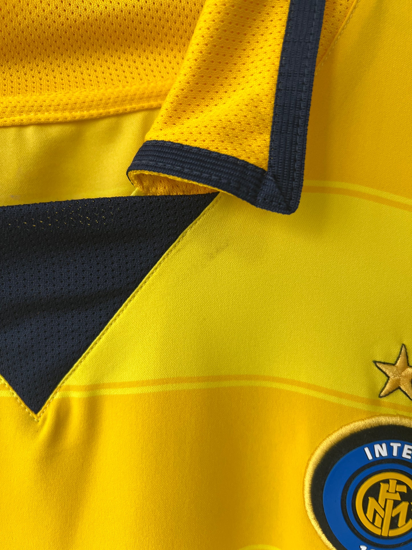 (L) Inter Milan 2003-04 Away Shirt Adriano #10