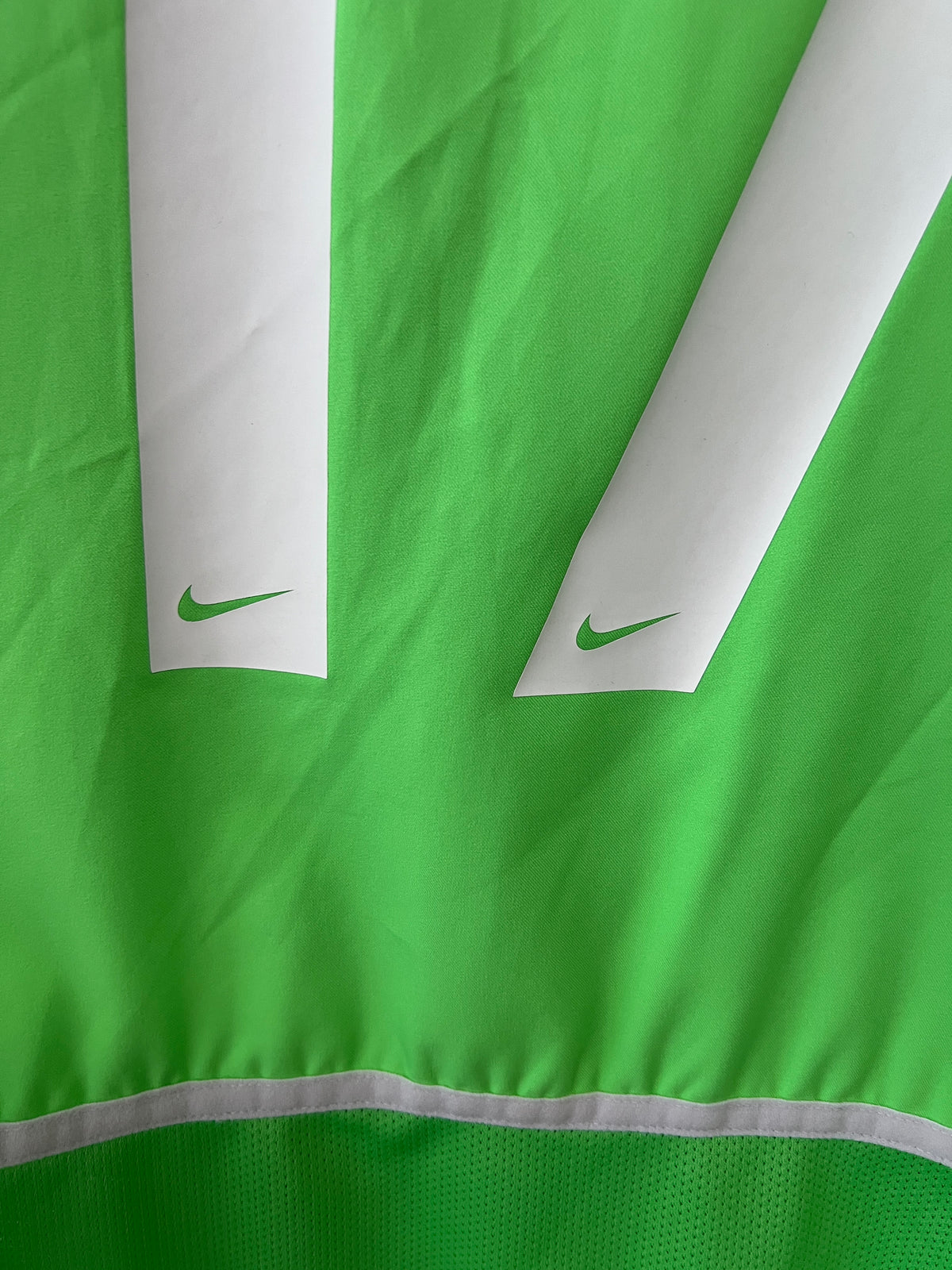 (L) Nigeria 2002-04 Home Shirt Aghahowa #17