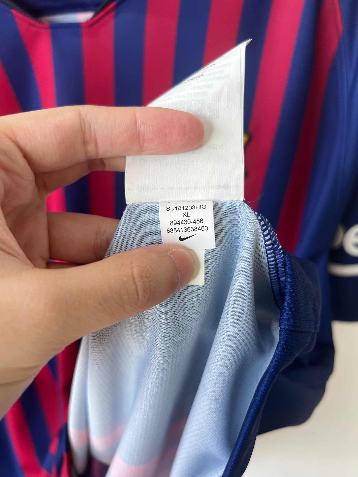 (XL) Barcelona 2018-19 Home Shirt Messi #10 (NEW)
