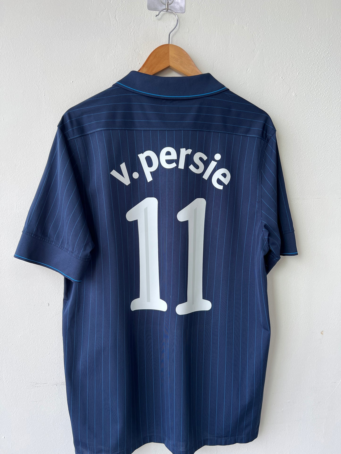 (L) Arsenal 2009-10 Away Shirt v. Persie #11