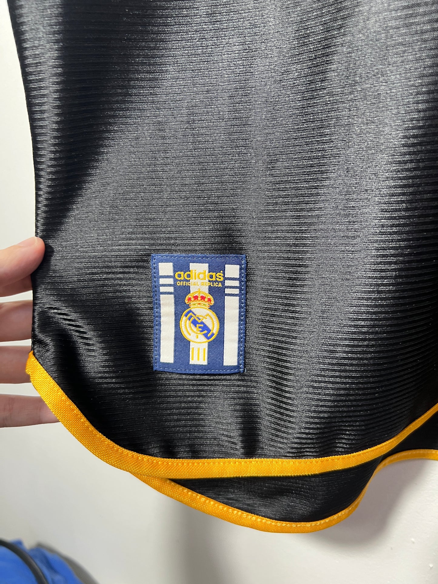 (XL) Real Madrid 1999-01 Away Shirt R. Carlos #3