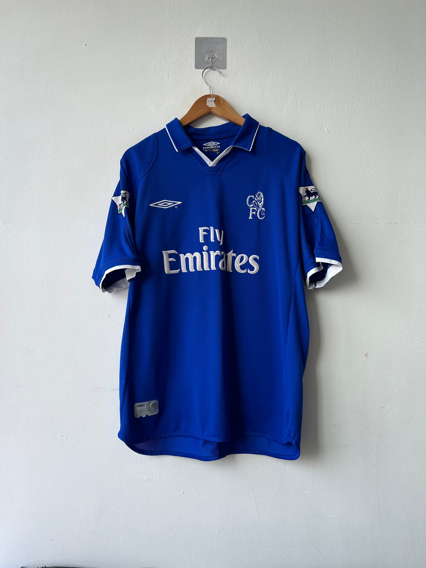 (L) Chelsea 2001-03 Home Shirt Zola #25