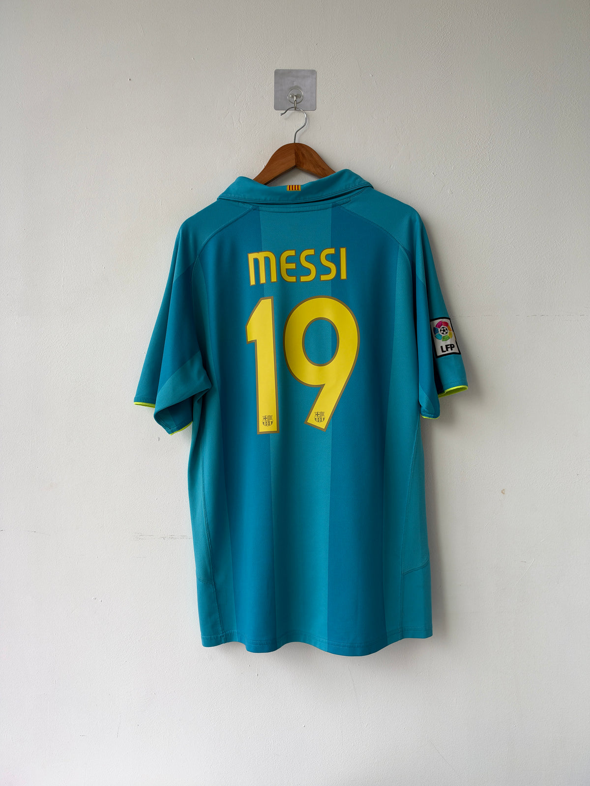 (XL) Barcelona 2007-09 Away Shirt Messi #19