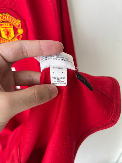 (XXL fits XL) Manchester United 2007-09 Home Shirt Vidic #15