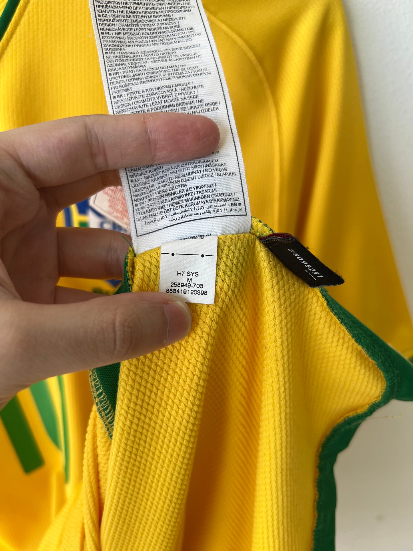 (M) Brazil 2008-10 Home Shirt Ronaldinho #10