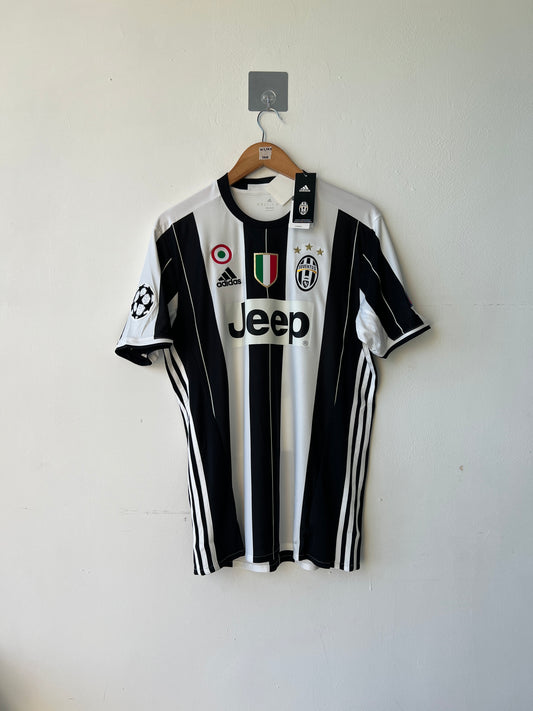 Juventus 2016-17 Home Shirt Chiellini #3 (Brand New) (M)