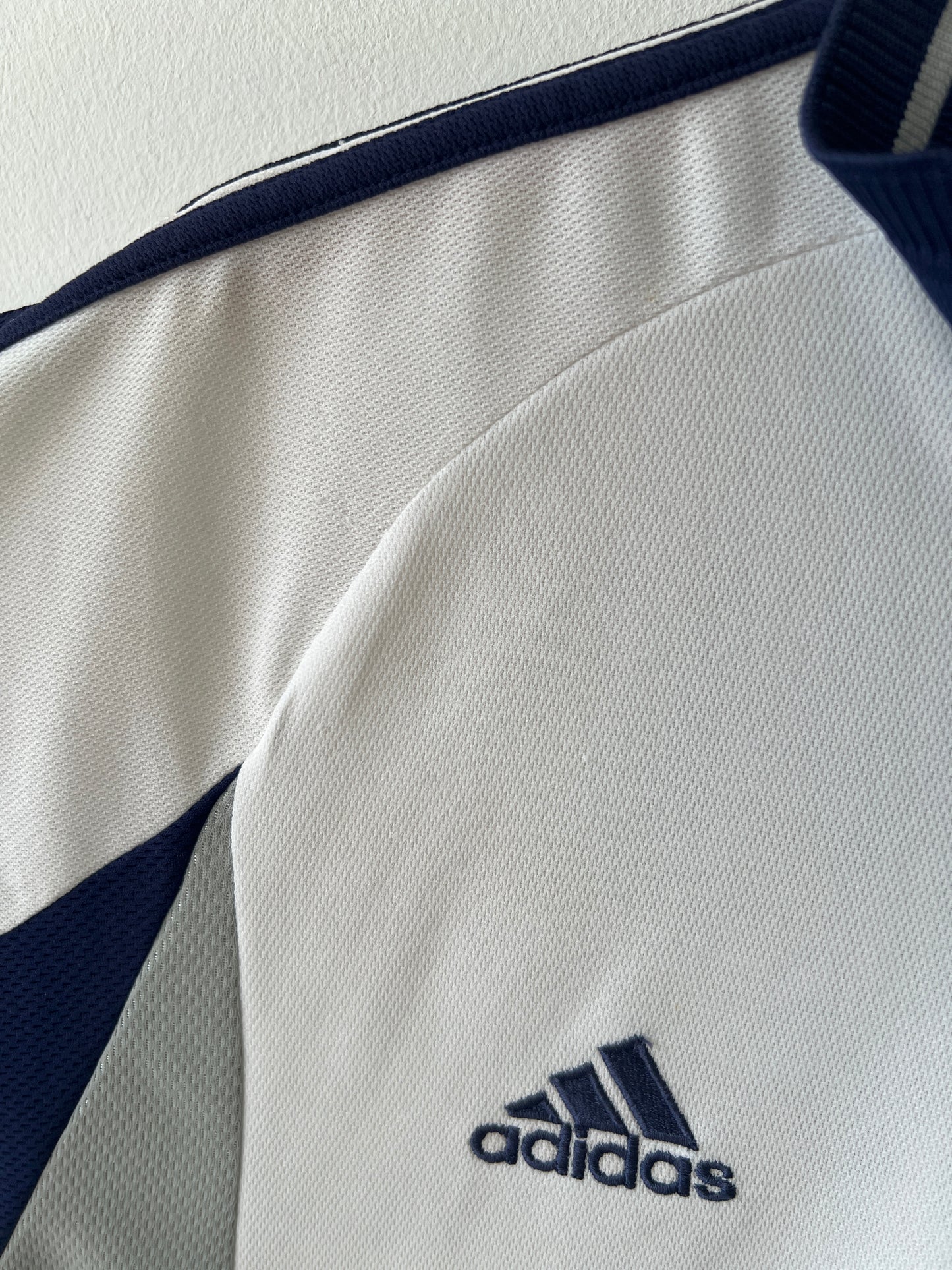 (M fits L) Real Madrid 2000-01 Home Shirt Zidane #5