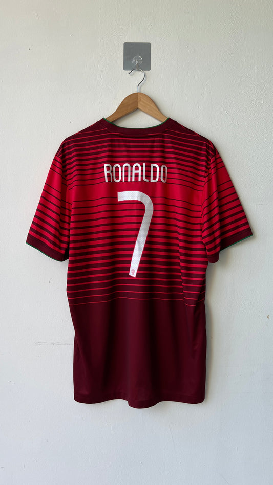 Portugal 2014 Home Shirt Ronaldo #7 (XL)