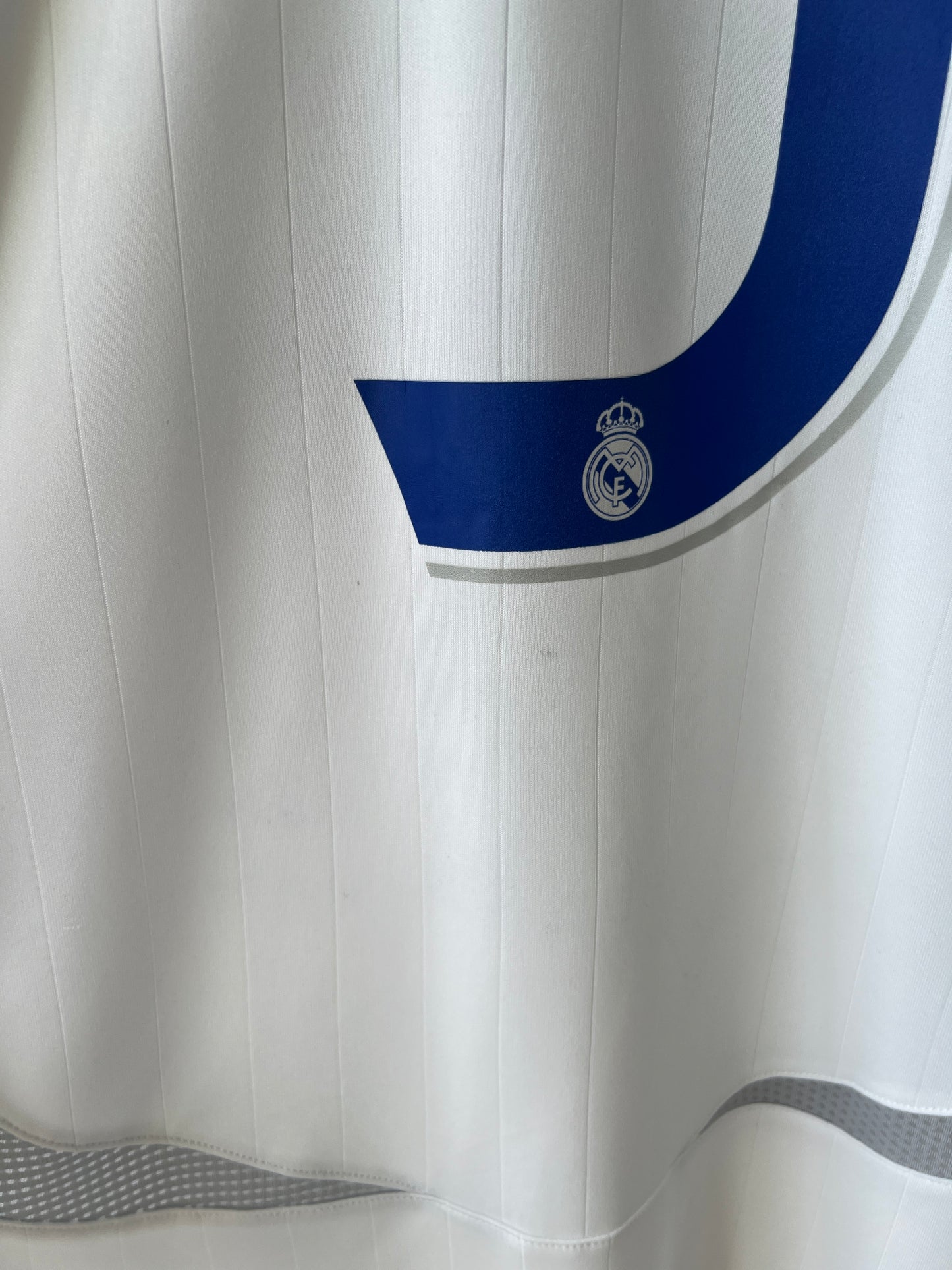 (L) Real Madrid 2006-07 Home Shirt Ronaldo #9