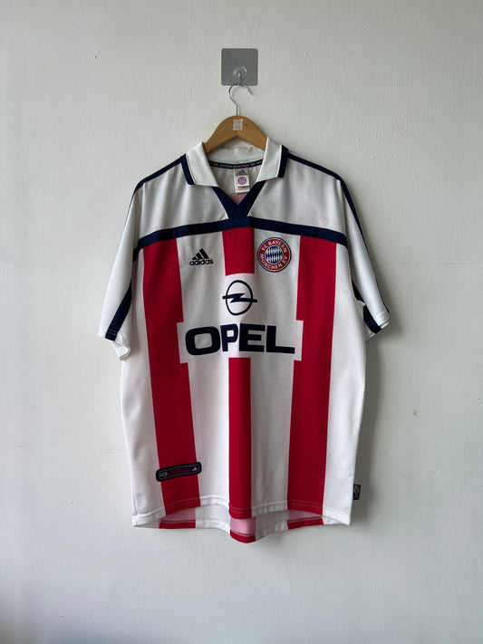 (L) Bayern Munich 2000-02 Away Shirt Hargreaves #23