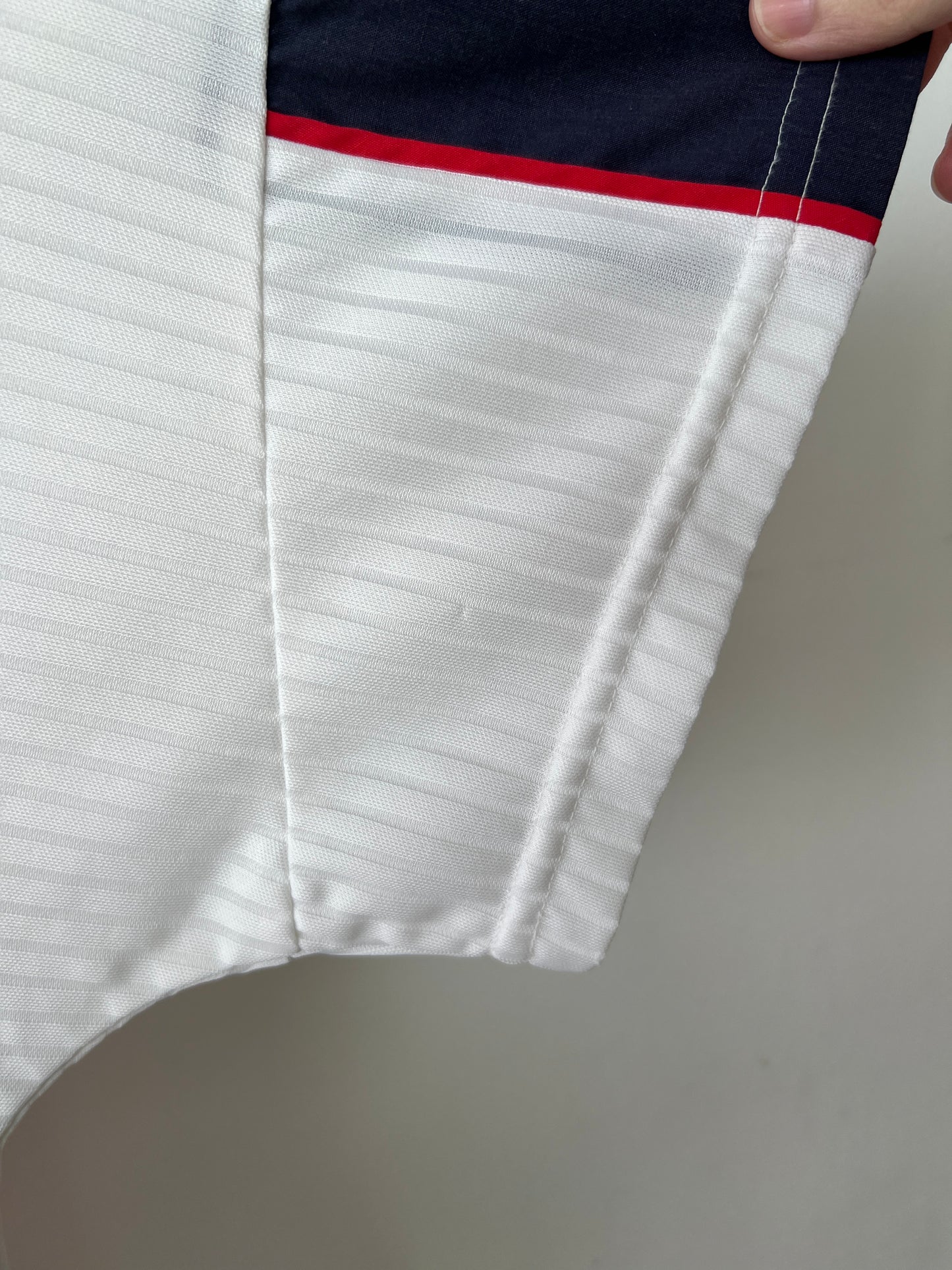 (L) England 1997-99 Home Shirt Owen #20