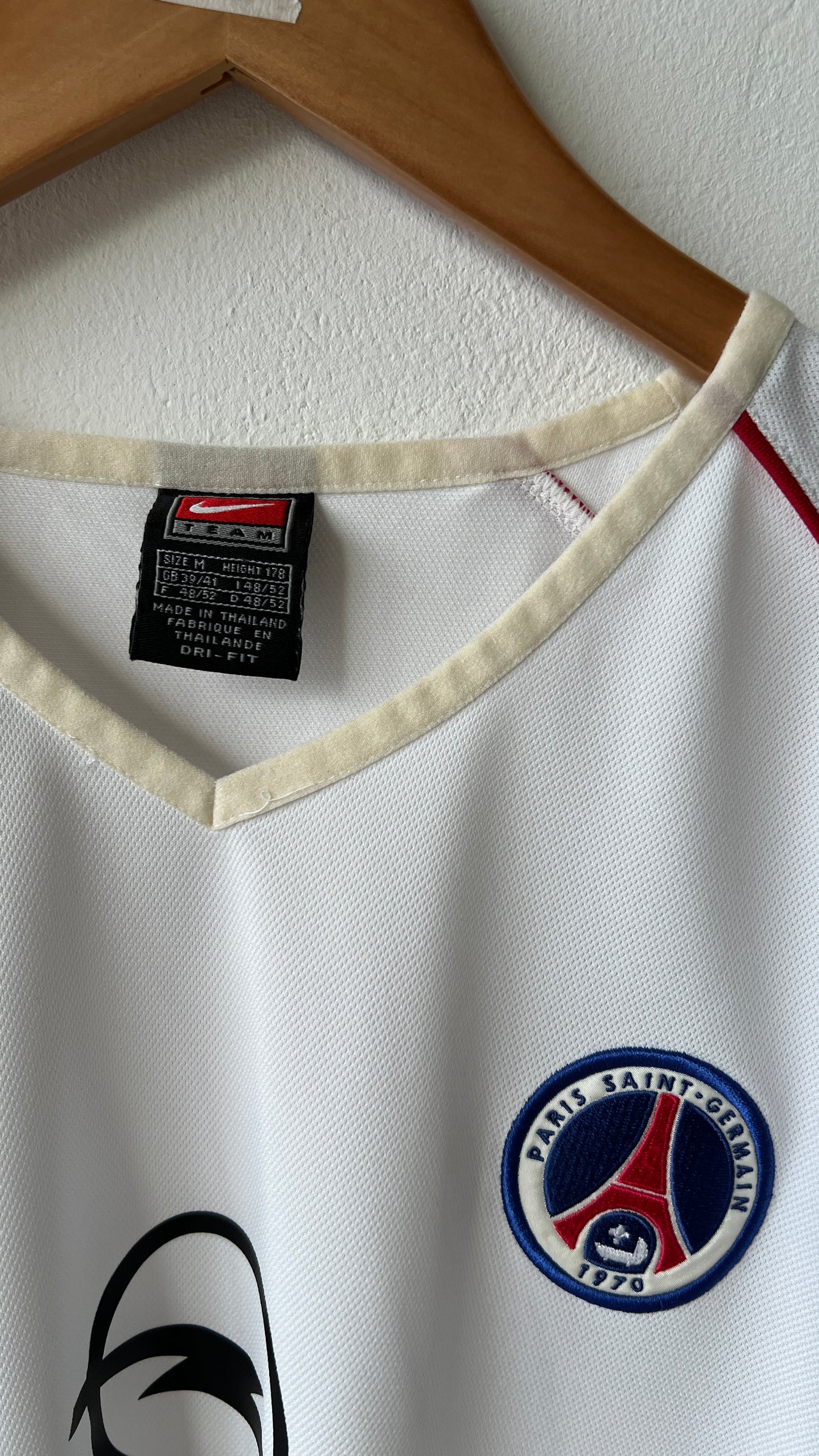 PSG 2001-02 Training Shirt Nike (M fits L)