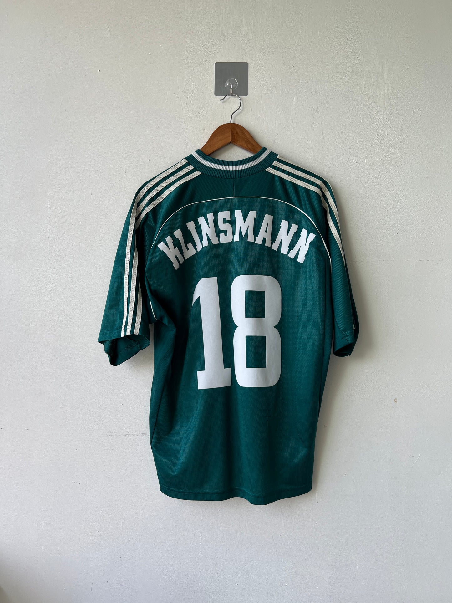 (L) Germany 1998-00 Away Shirt Klinsmann #18
