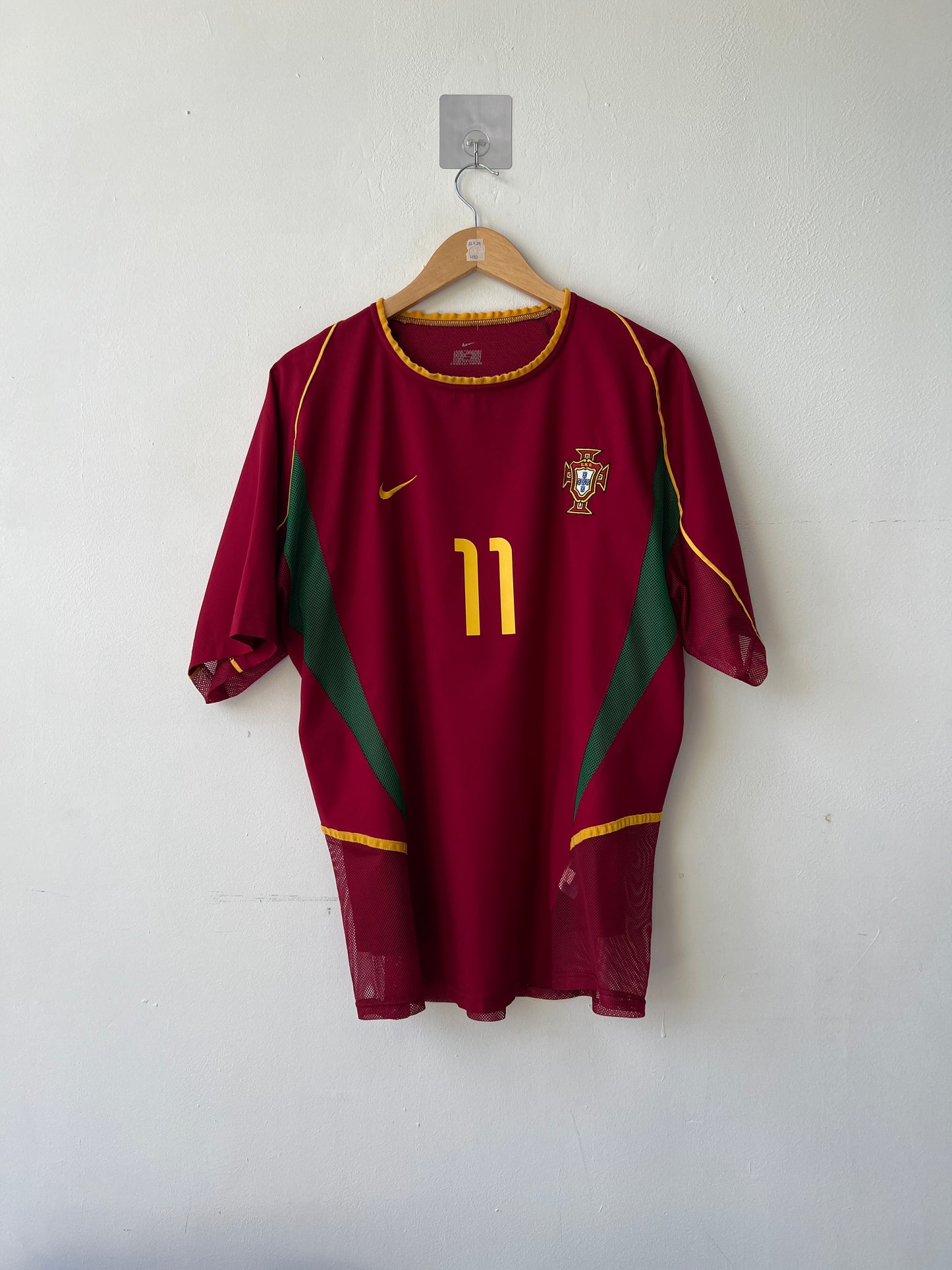 (L) Portugal 2002-04 Home Player Version Shirt C. Ronaldo #11
