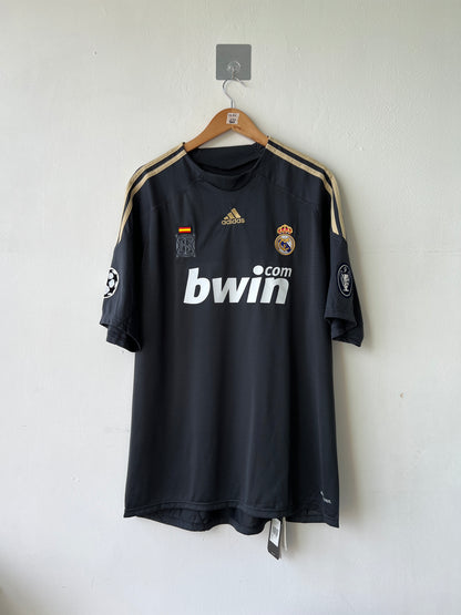 (XL) Real Madrid 2009-10 Third Shirt Kaka #8 (NEW)
