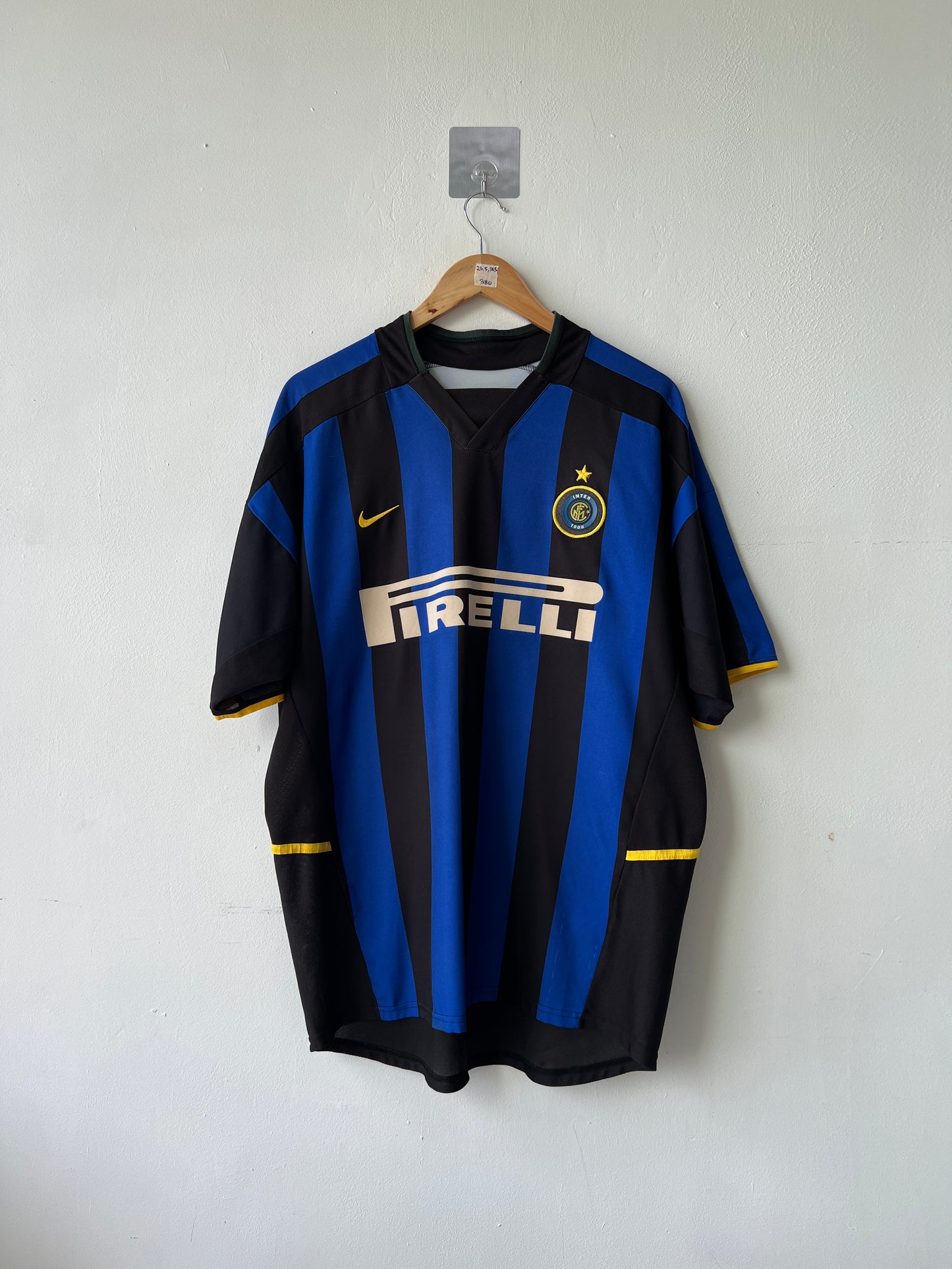 (L fits XL) Inter Milan 2002-03 Home Shirt Batistuta #19