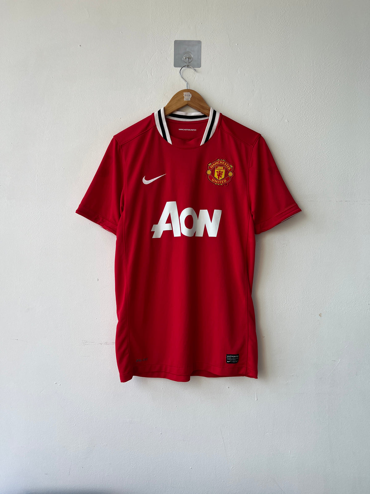 (M) Manchester United 2011-12 Home Shirt Champions #19