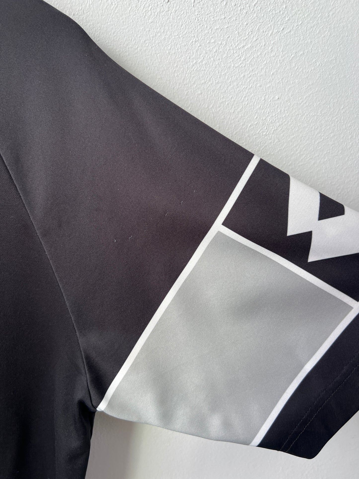 (L) Juventus 2000-01 Lotto Training Shirt