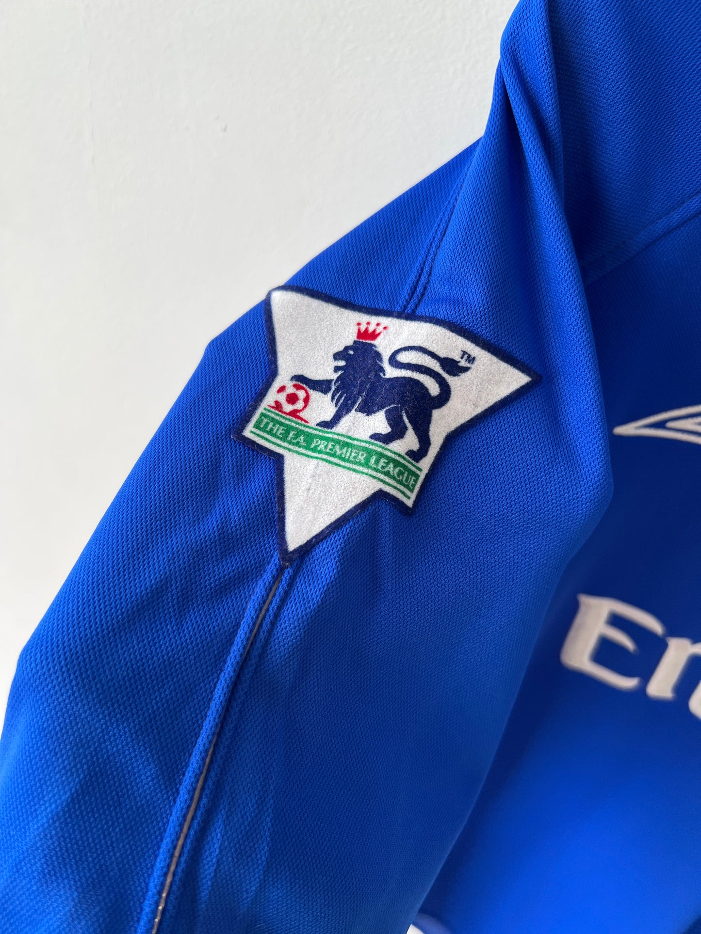 (L) Chelsea 2001-03 Home Shirt Zola #25