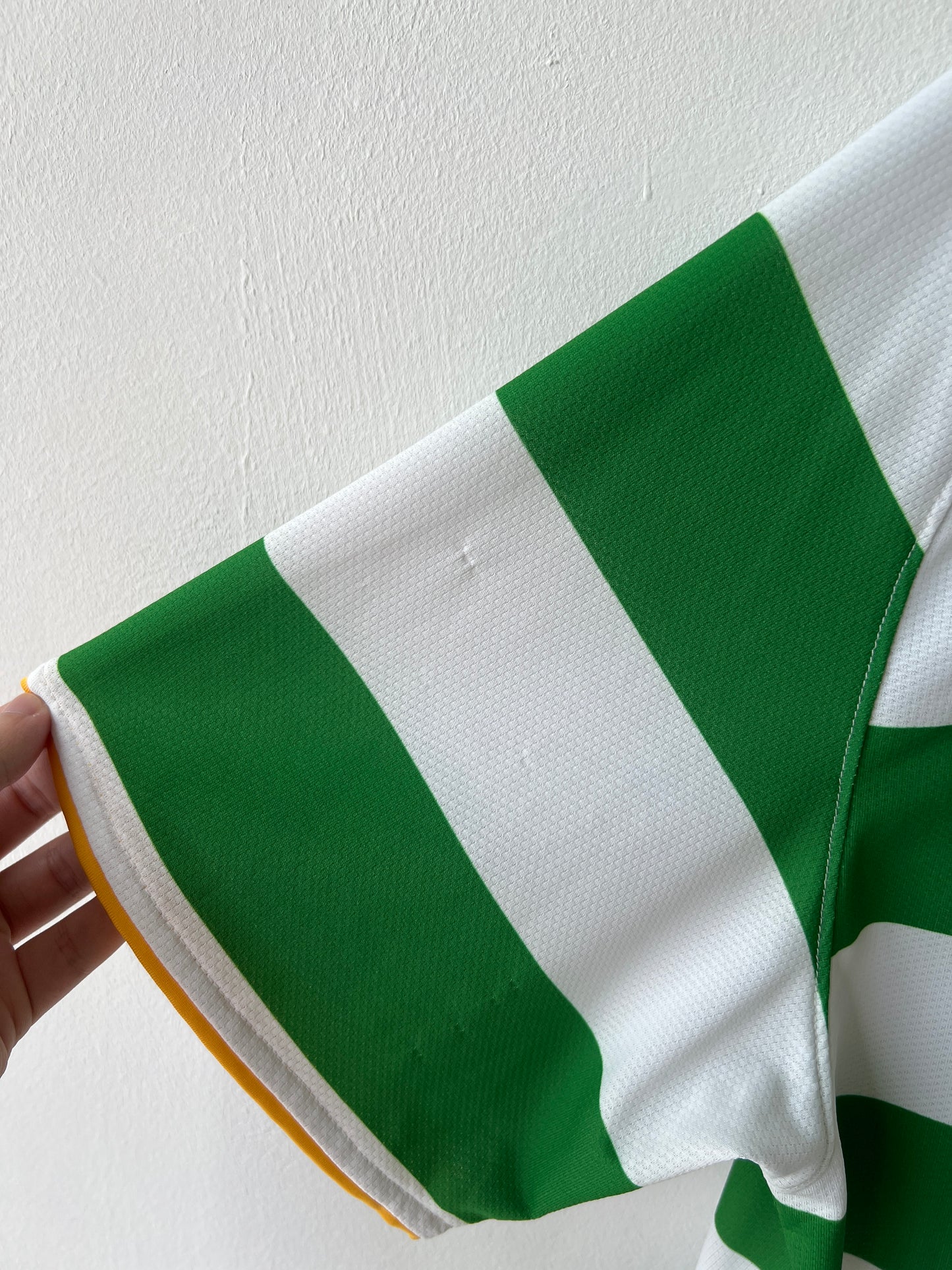 (XL) Celtic 2008-10 Home Shirt Nakamura #25