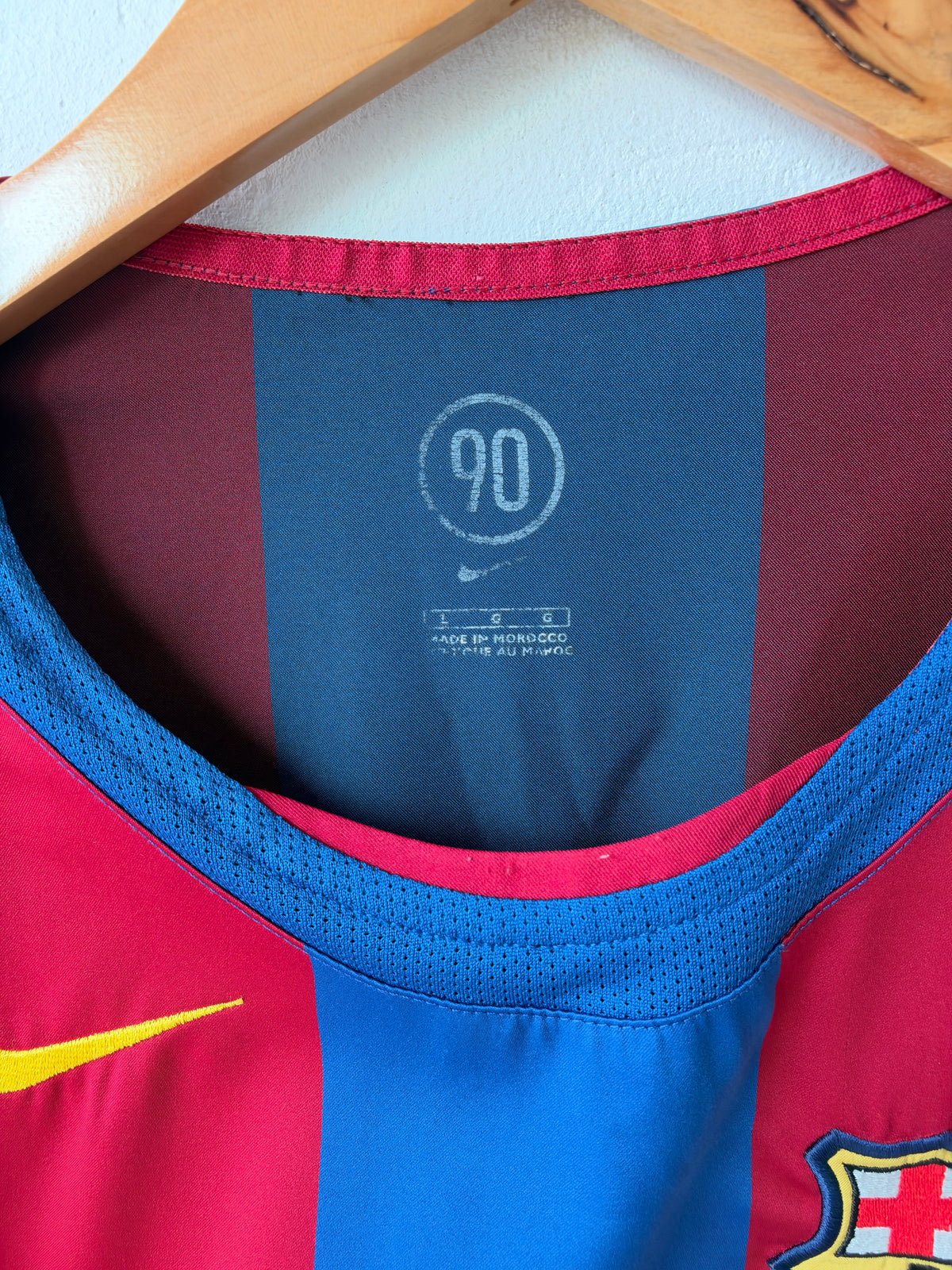 (L) Barcelona 2004-05 Home Shirt Ronaldinho #10