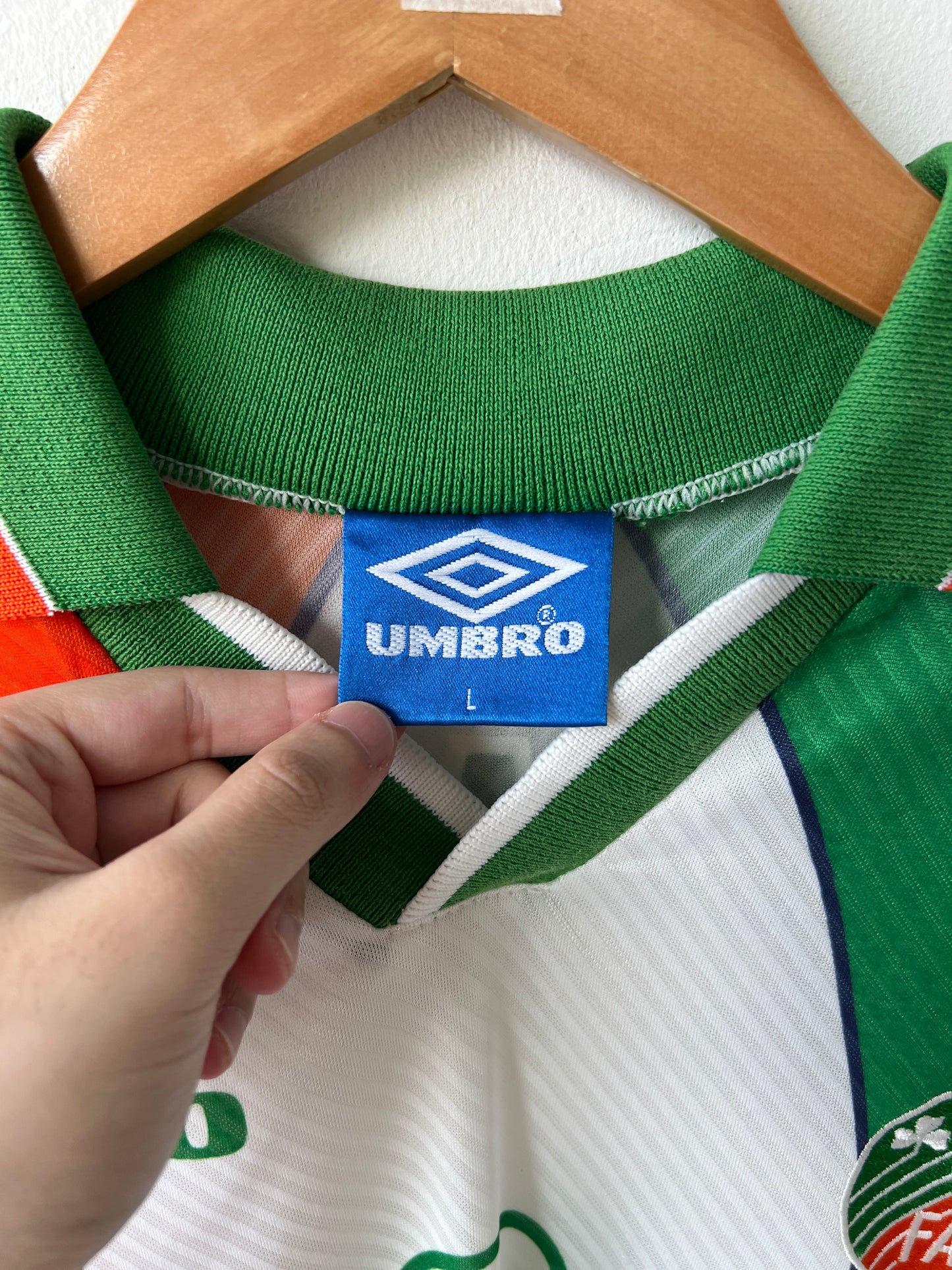 (L) Ireland 1994-96 Away Shirt Keane #6