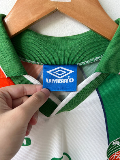 (L) Ireland 1994-96 Away Shirt Keane #6