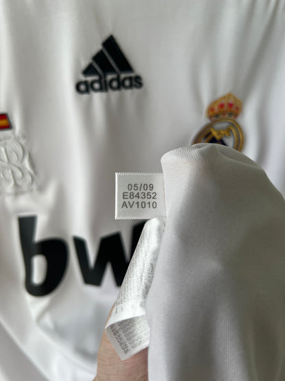 (XL fits L) Real Madrid 2009-10 Home Shirt Ronaldo #9