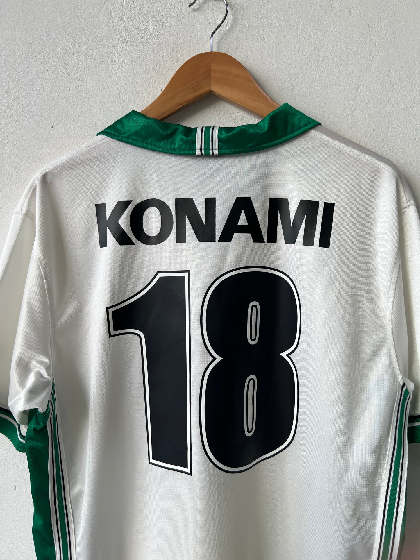 (XL) Verdy Kawasaki 1999-01 Youth Shirt #18
