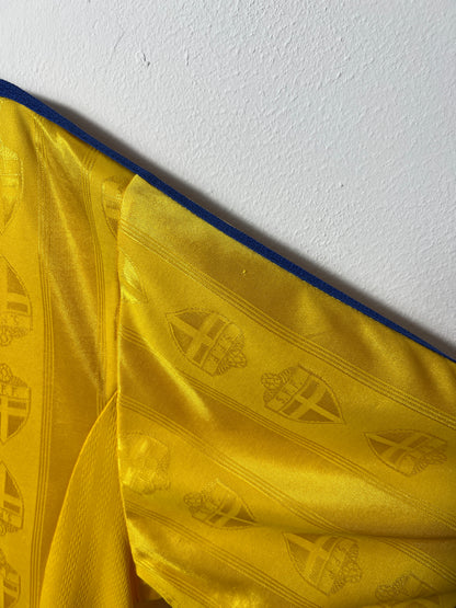 (L) Sweden 1998-99 Home Shirt