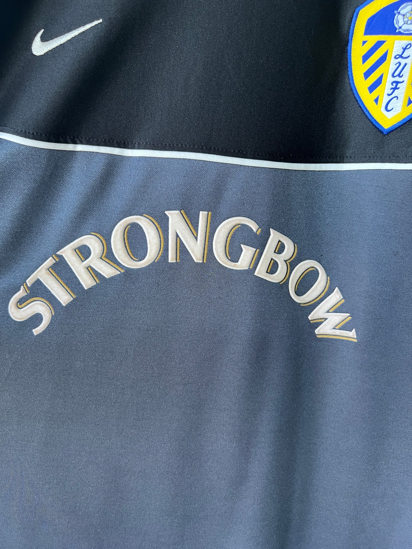 (XL) Leeds United 2001-02 Long Sleeve GK Shirt