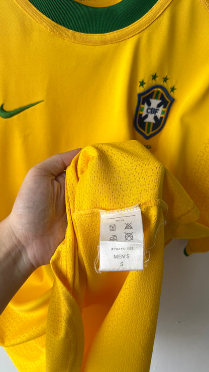 Brazil 2000 Home Shirt Ronaldinho #10 (S)