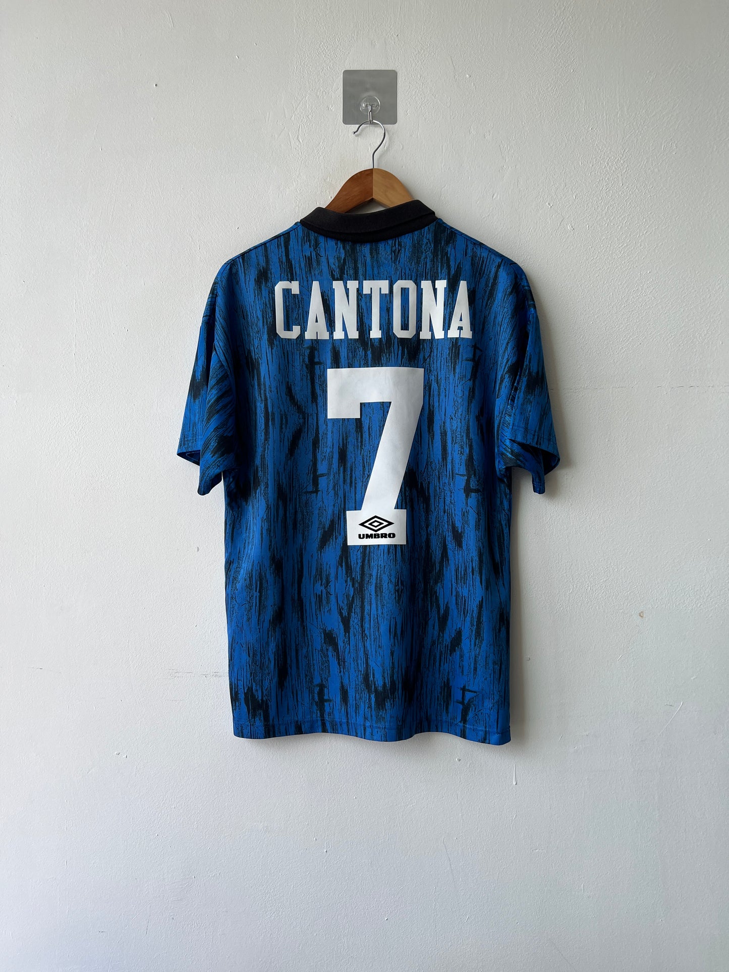(M) Manchester United 1992-93 Away Shirt Cantona #7