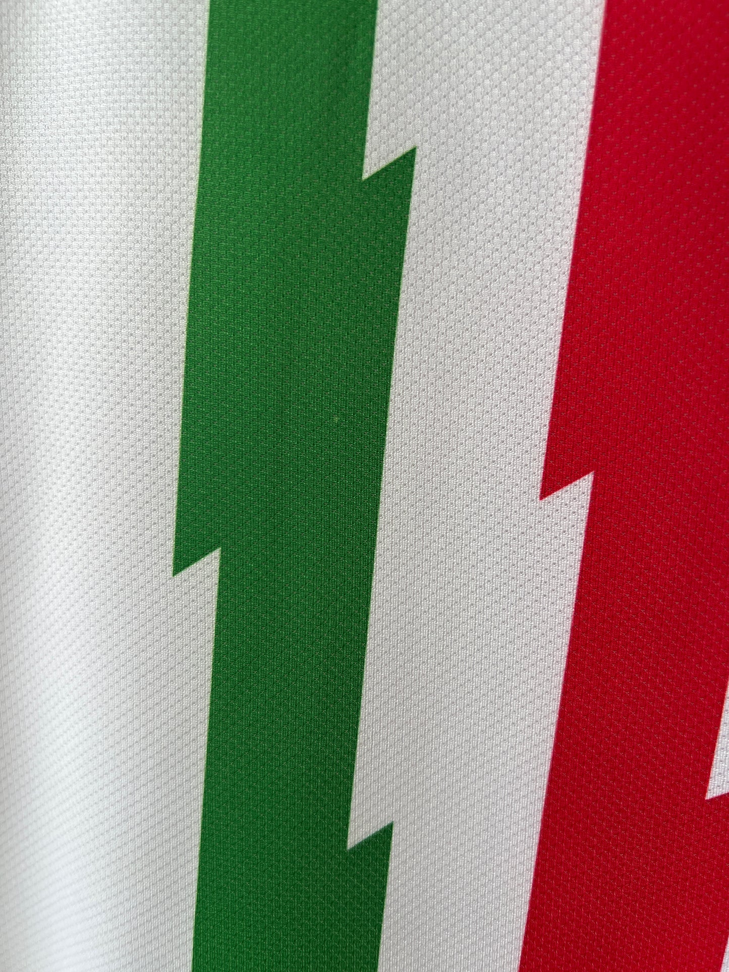 (L) Juventus 2010-11 Away Shirt Del Piero #10