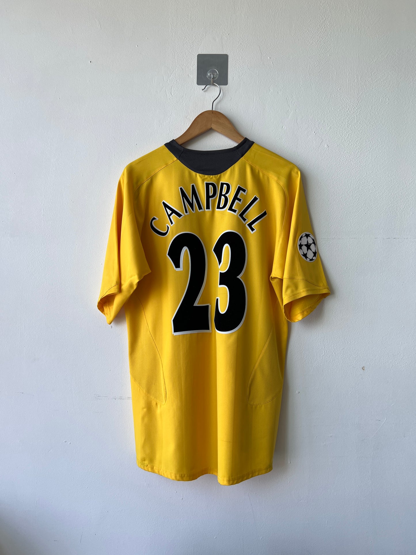 (L) Arsenal 2005-06 Away Shirt Campbell #23