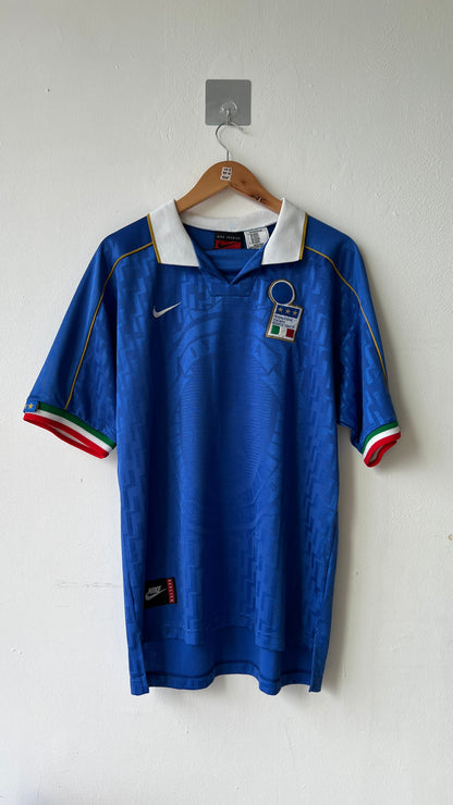 Italy 1995 Home Shirt Maldini #3 (L)